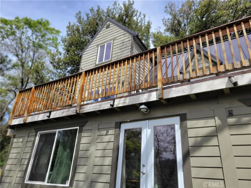 177 Craghill Cedar Glen, CA 92321