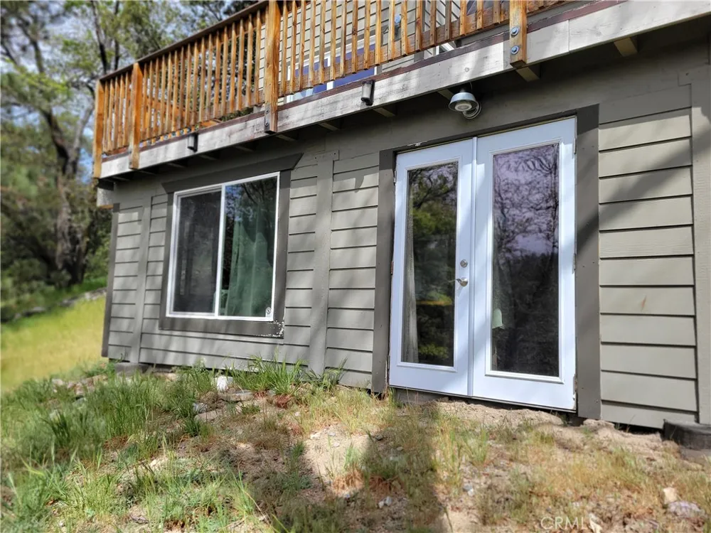 177 Craghill Cedar Glen, CA 92321