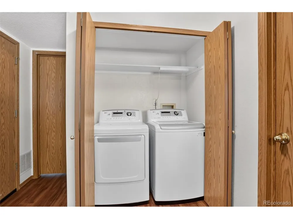 12816 E Wyoming Circle Aurora, CO 80012
