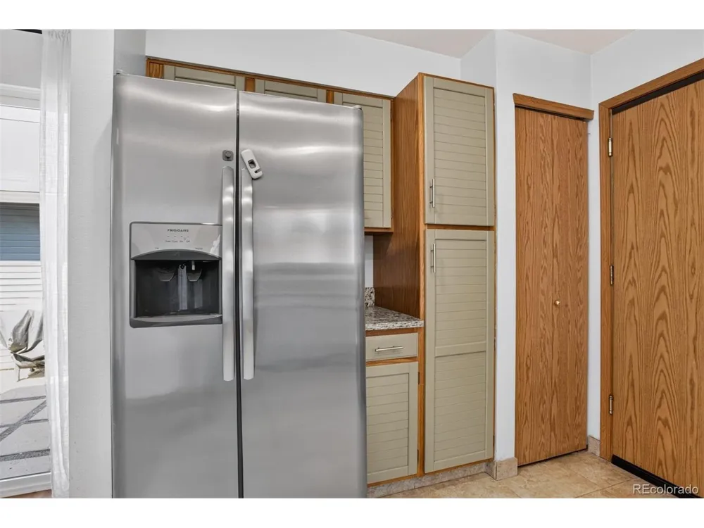 12816 E Wyoming Circle Aurora, CO 80012
