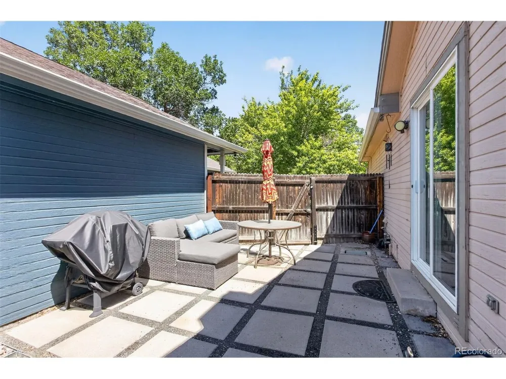 12816 E Wyoming Circle Aurora, CO 80012