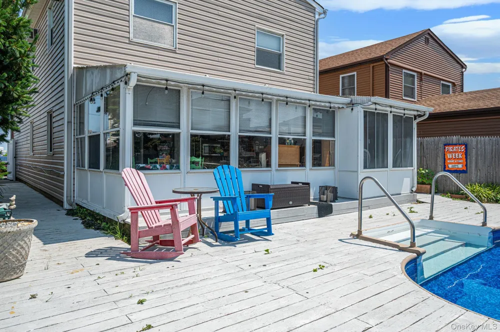 32 Yacht Club Road Babylon, NY 11702