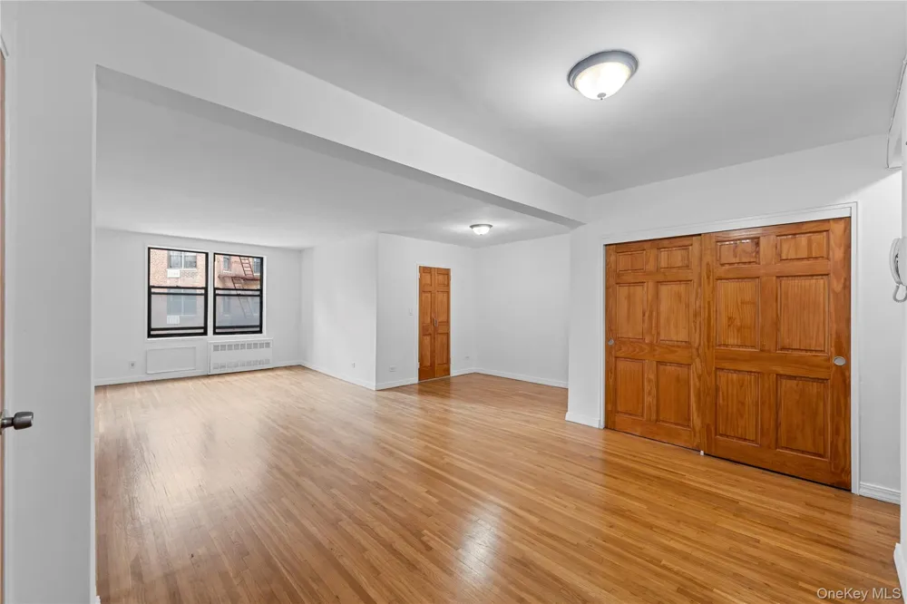 100-25 Queens Boulevard #4JJ Forest Hills, NY 11375