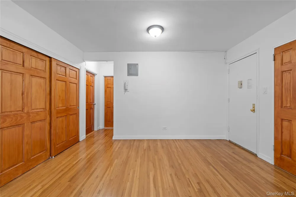 100-25 Queens Boulevard #4JJ Forest Hills, NY 11375