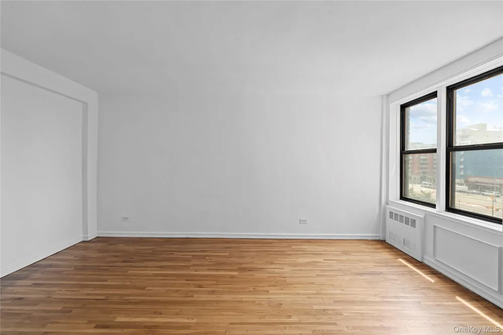 100-25 Queens Boulevard #4JJ Forest Hills, NY 11375