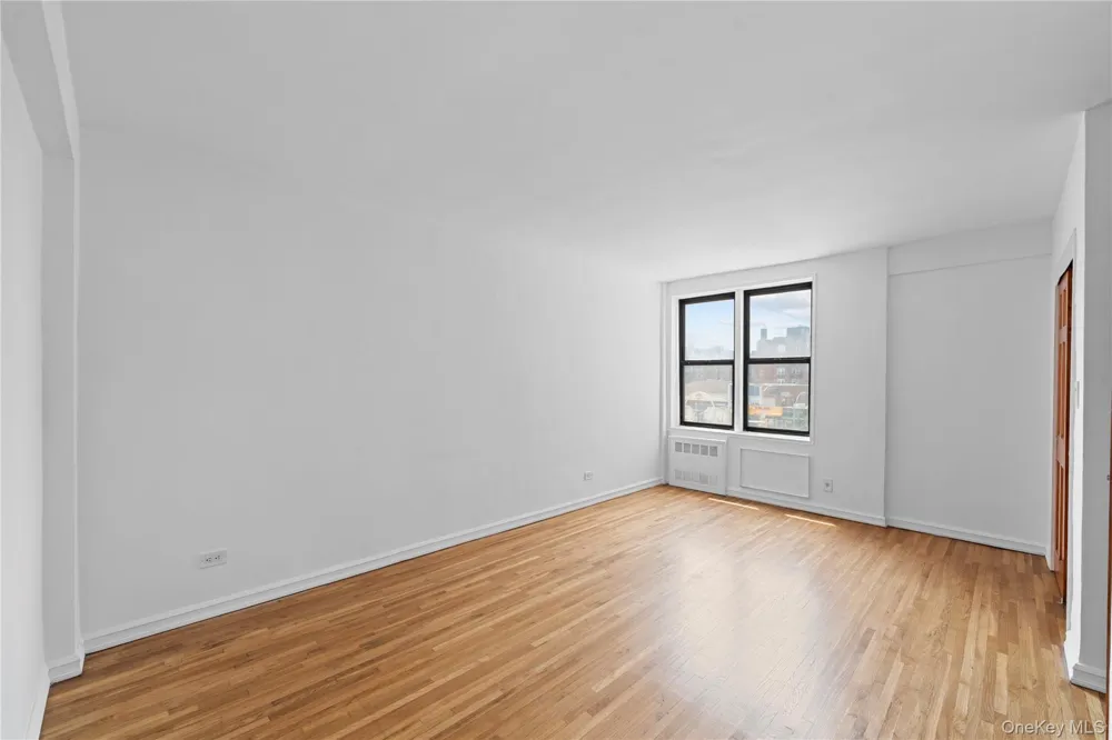 100-25 Queens Boulevard #4JJ Forest Hills, NY 11375