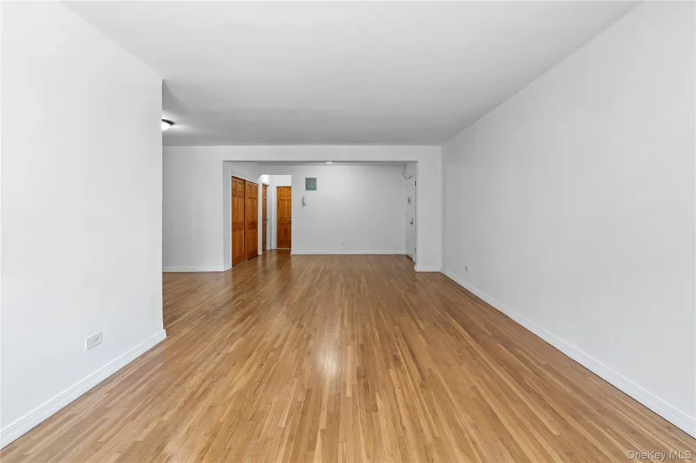 100-25 Queens Boulevard #4JJ Forest Hills, NY 11375