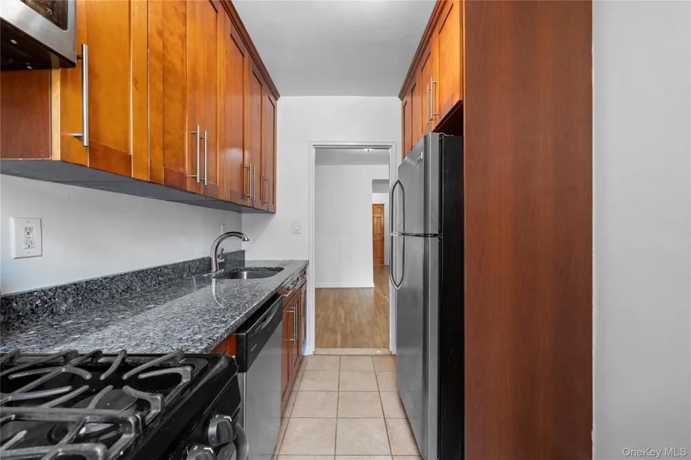 100-25 Queens Boulevard #4JJ Forest Hills, NY 11375