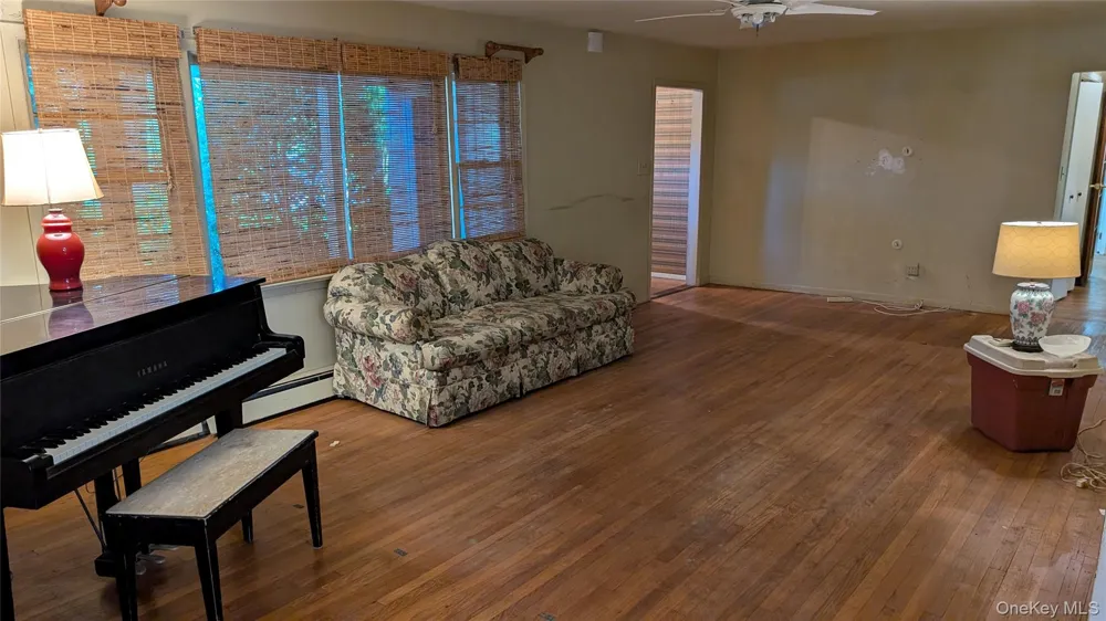 14 Tall Tree Lane Rocky Point, NY 11778