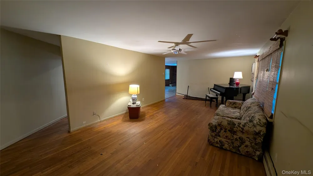 14 Tall Tree Lane Rocky Point, NY 11778