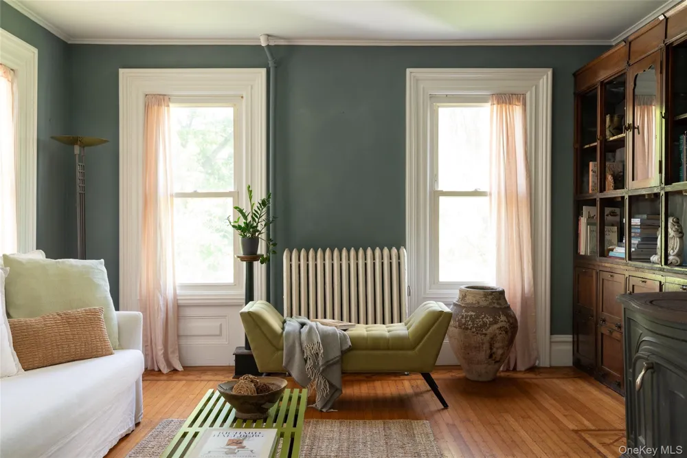 228 Main Street Germantown, NY 12526