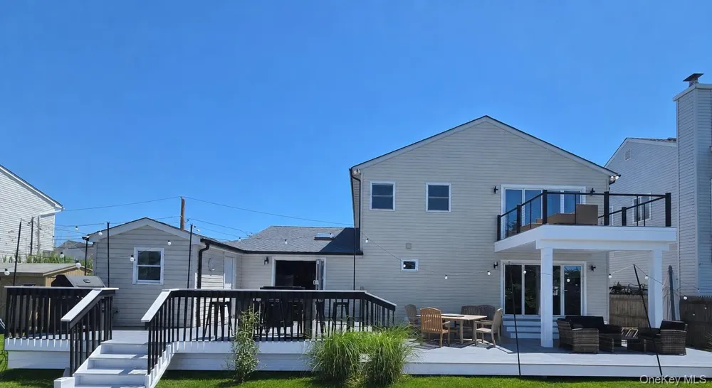 2706 Peconic Avenue Seaford, NY 11783