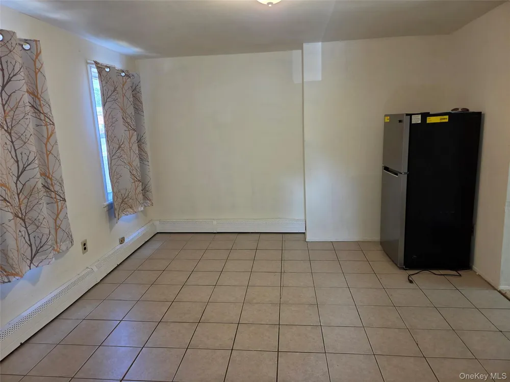 119 W Railroad Avenue Garnerville, NY 10923