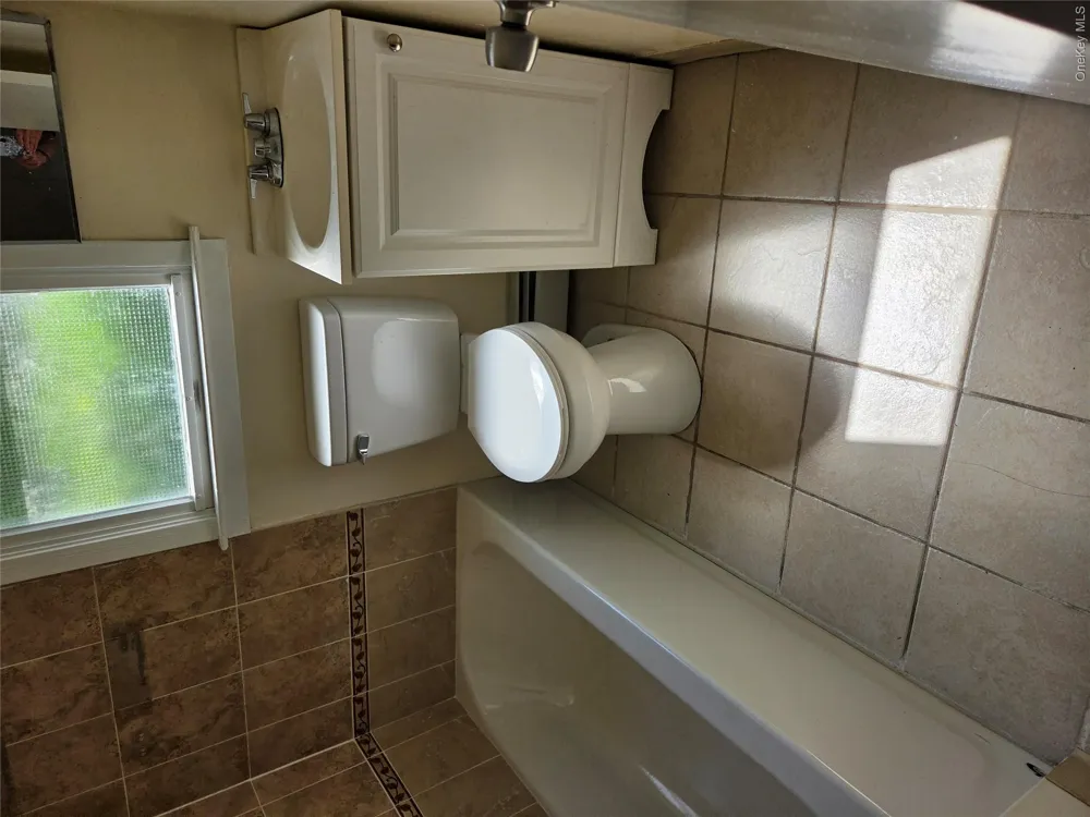 119 W Railroad Avenue Garnerville, NY 10923