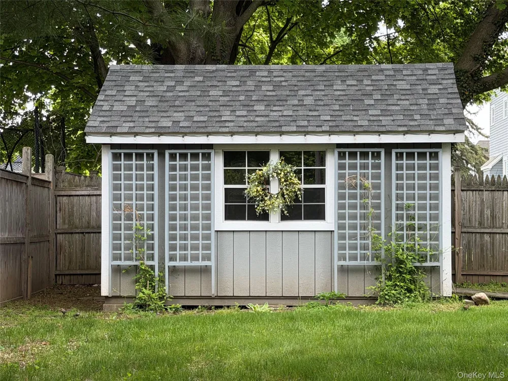 173 Puritan Road Call Listing Agent, CT 06824