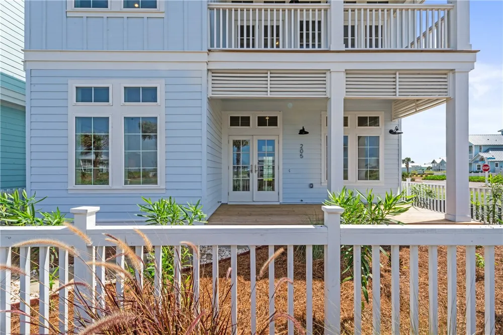 205 Horse Tail Lane Port Aransas, TX 78373