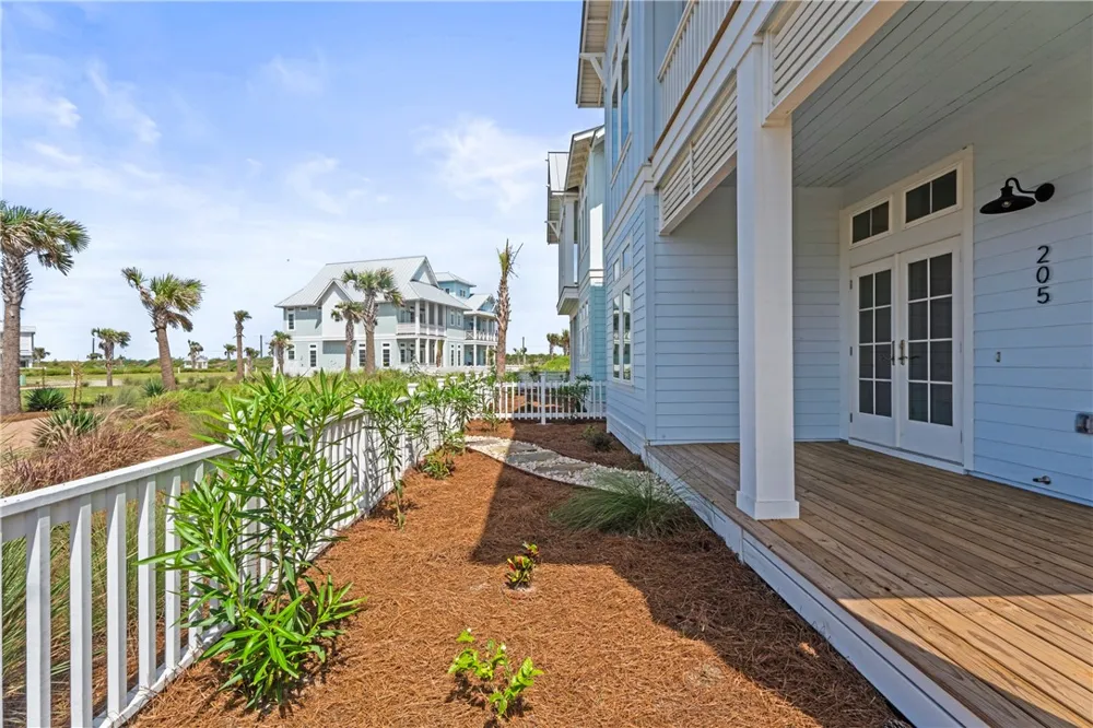 205 Horse Tail Lane Port Aransas, TX 78373