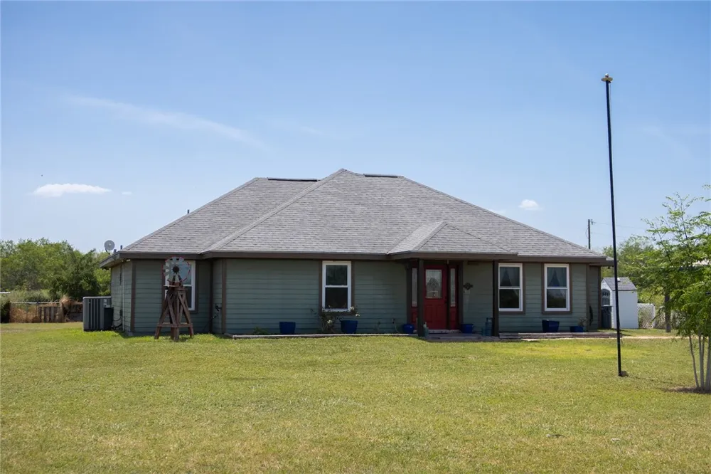 371 W County Road 2160 Kingsville, TX 78363