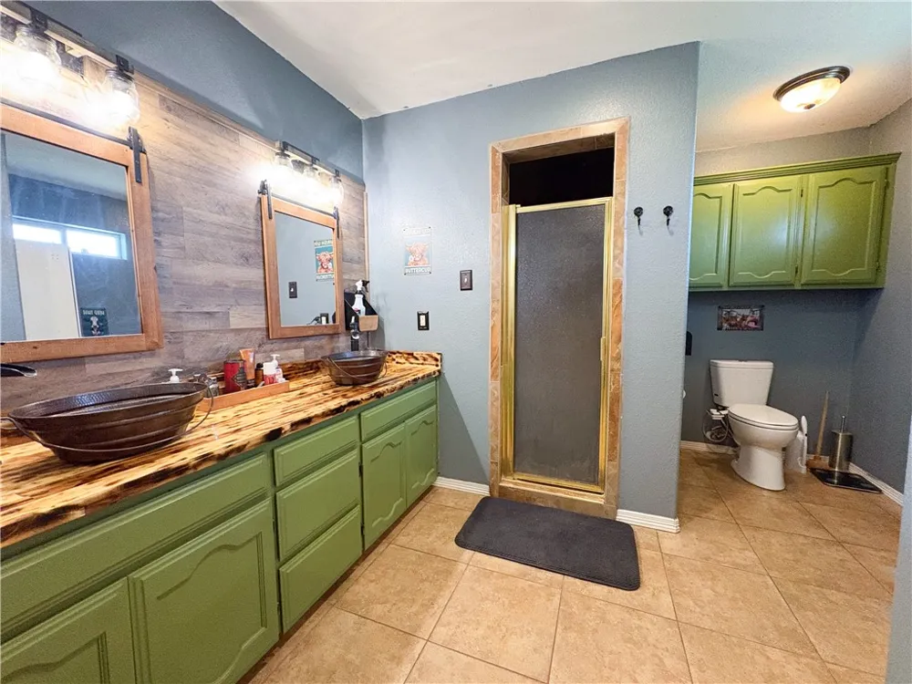 371 W County Road 2160 Kingsville, TX 78363