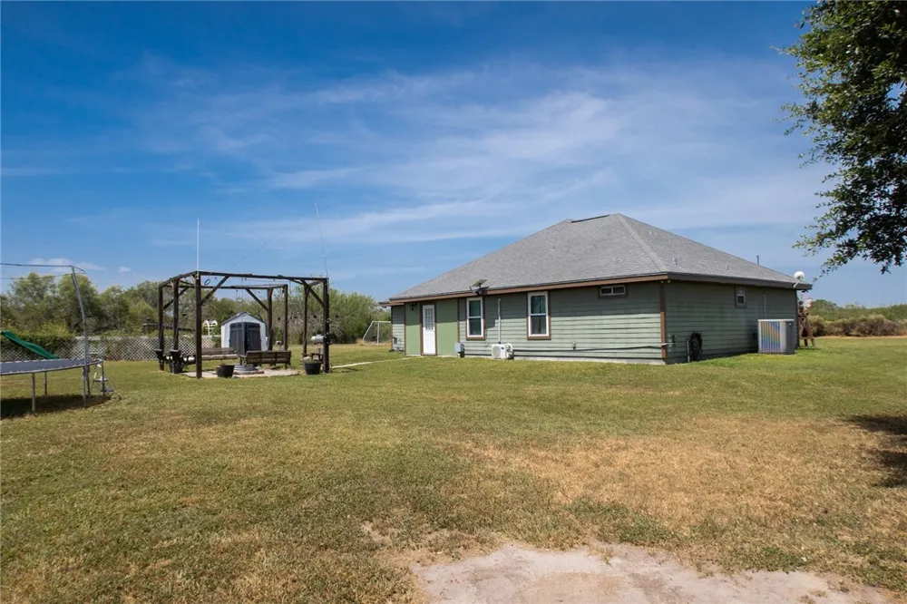 371 W County Road 2160 Kingsville, TX 78363