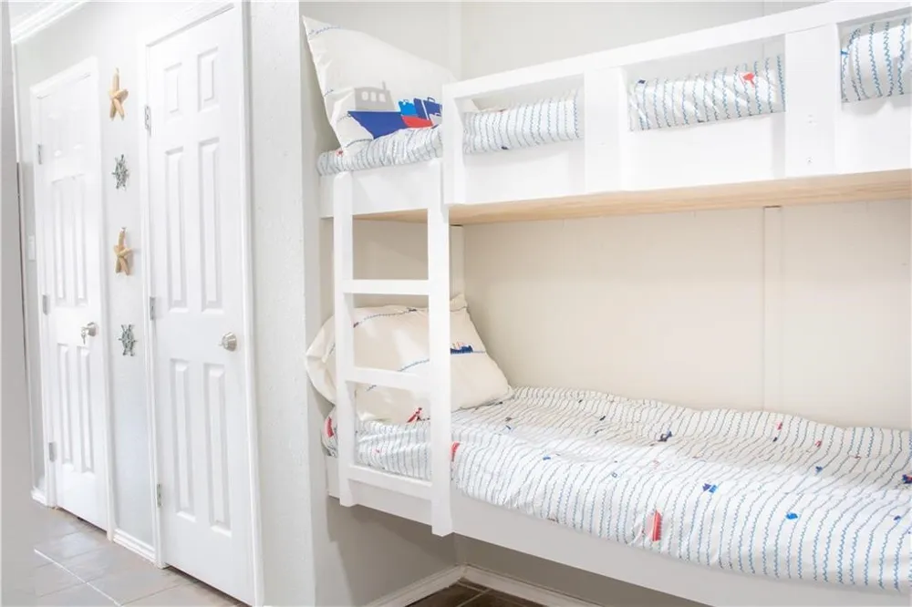 3938 Surfside Boulevard #1113 Corpus Christi, TX 78402