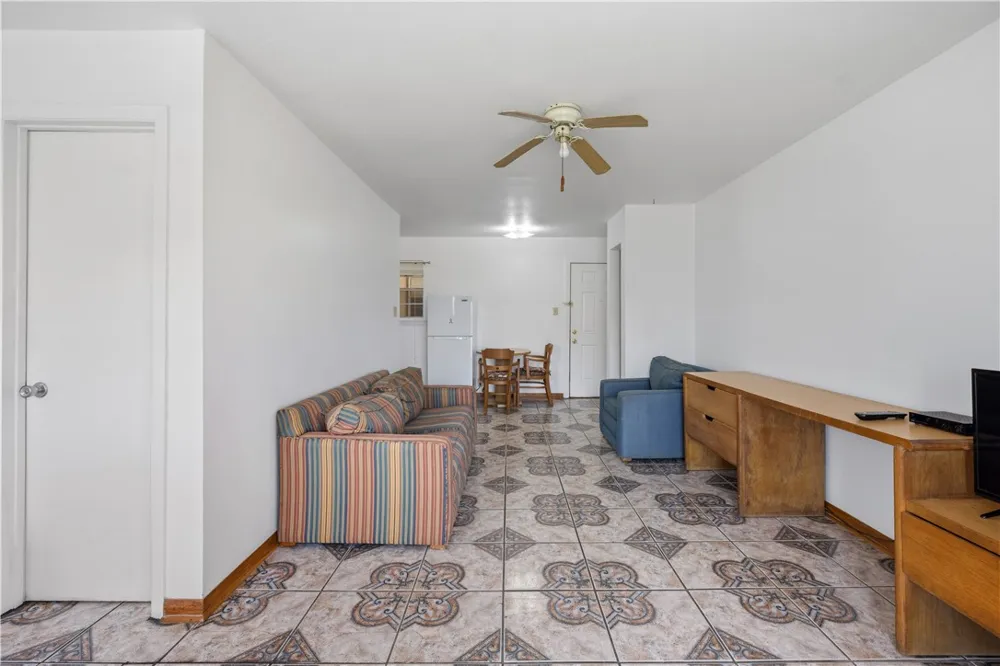 4301 Gulfbreeze Boulevard Corpus Christi, TX 78402
