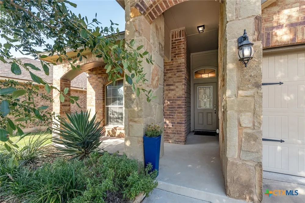 5343 Dauphin Drive Belton, TX 76513