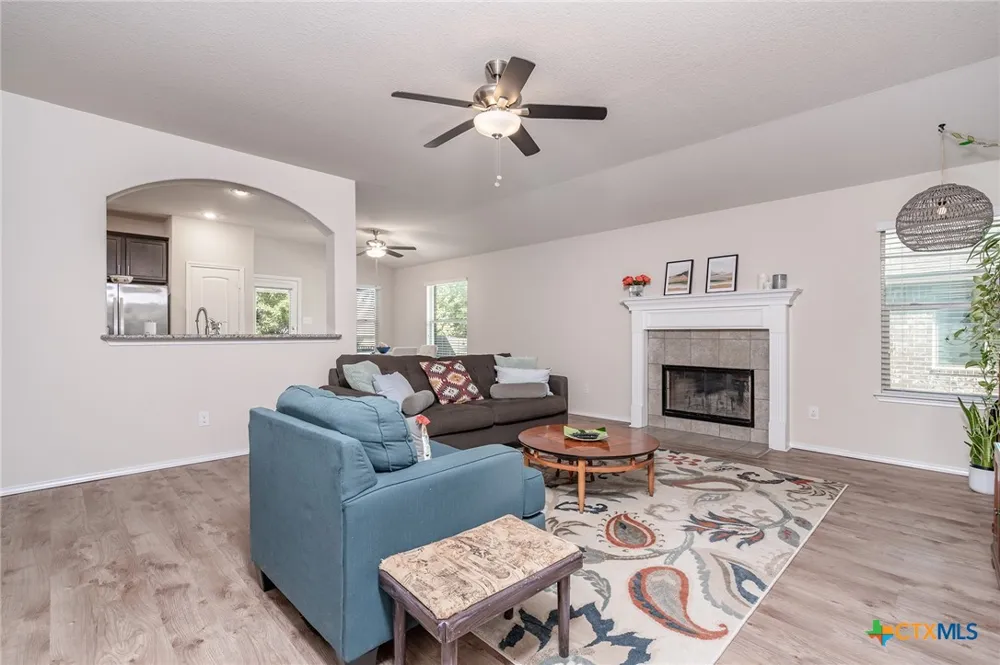 5343 Dauphin Drive Belton, TX 76513