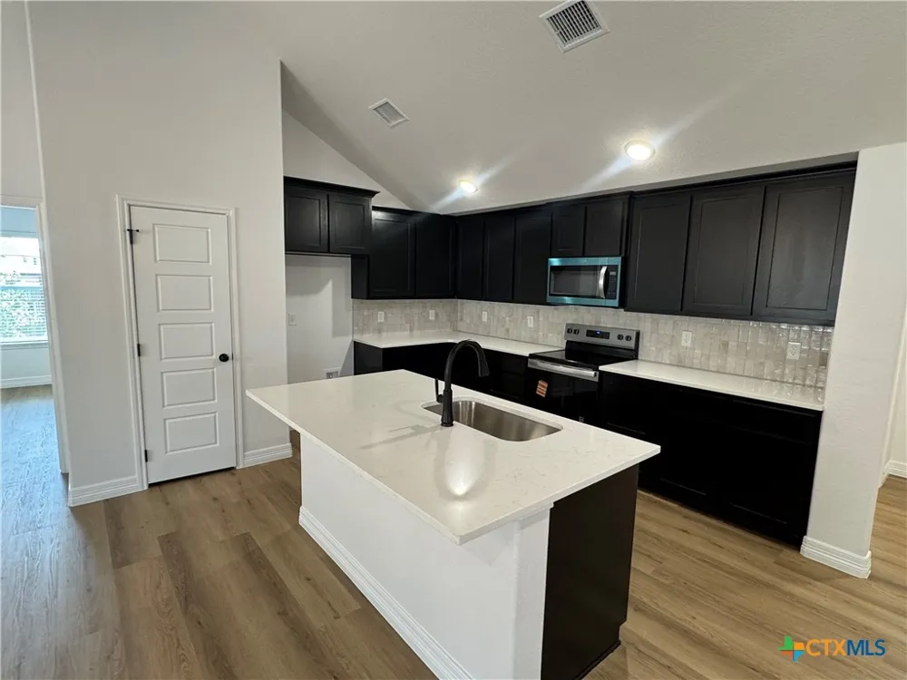 4905 Miranda Drive Belton, TX 76513