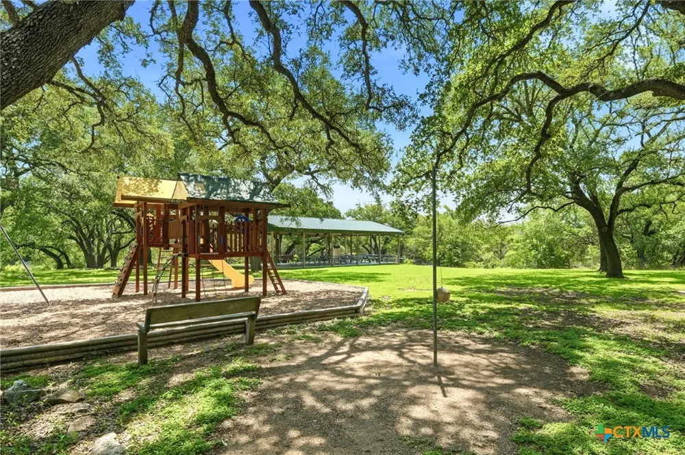 100 Bobcat Cir. Bertram, TX 78605
