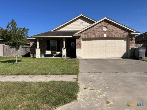 207 Cobble Stone Court