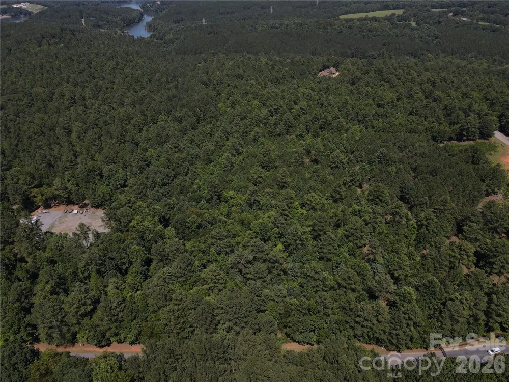 1036 W Paradise Harbor Drive Connelly Springs, NC 28612