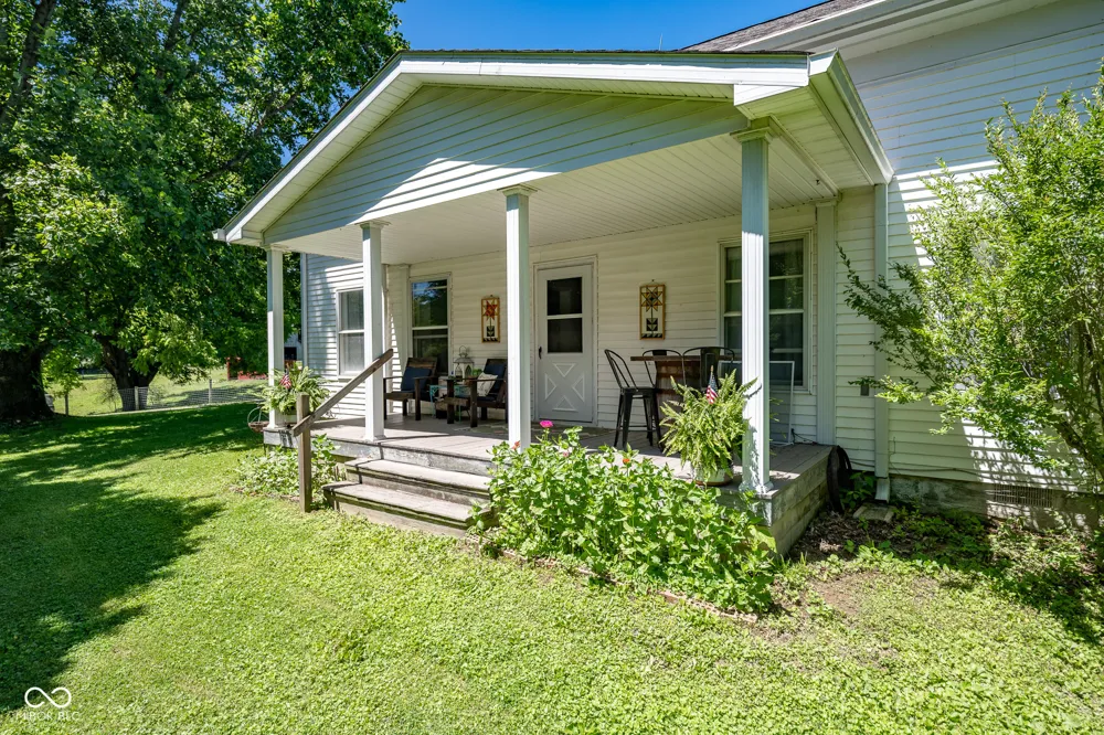 8108 S County Road 450 W Reelsville, IN 46171
