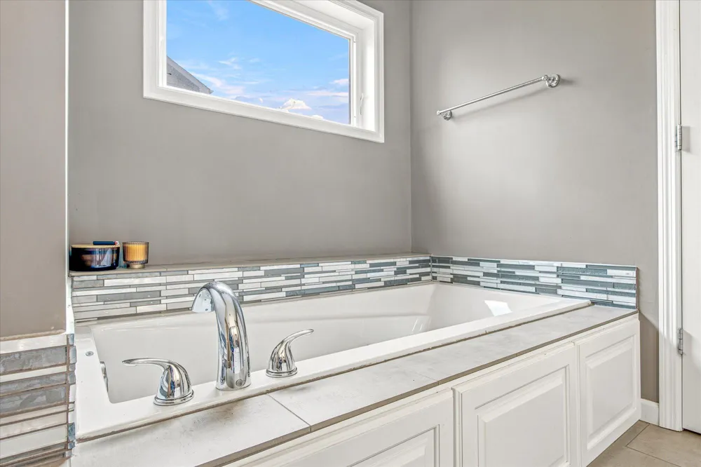 22508 Zion Parkway NW Oak Grove, MN 55005
