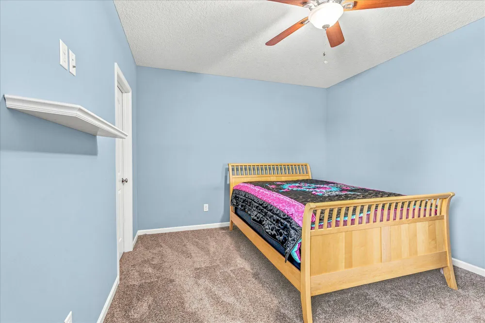 22508 Zion Parkway NW Oak Grove, MN 55005