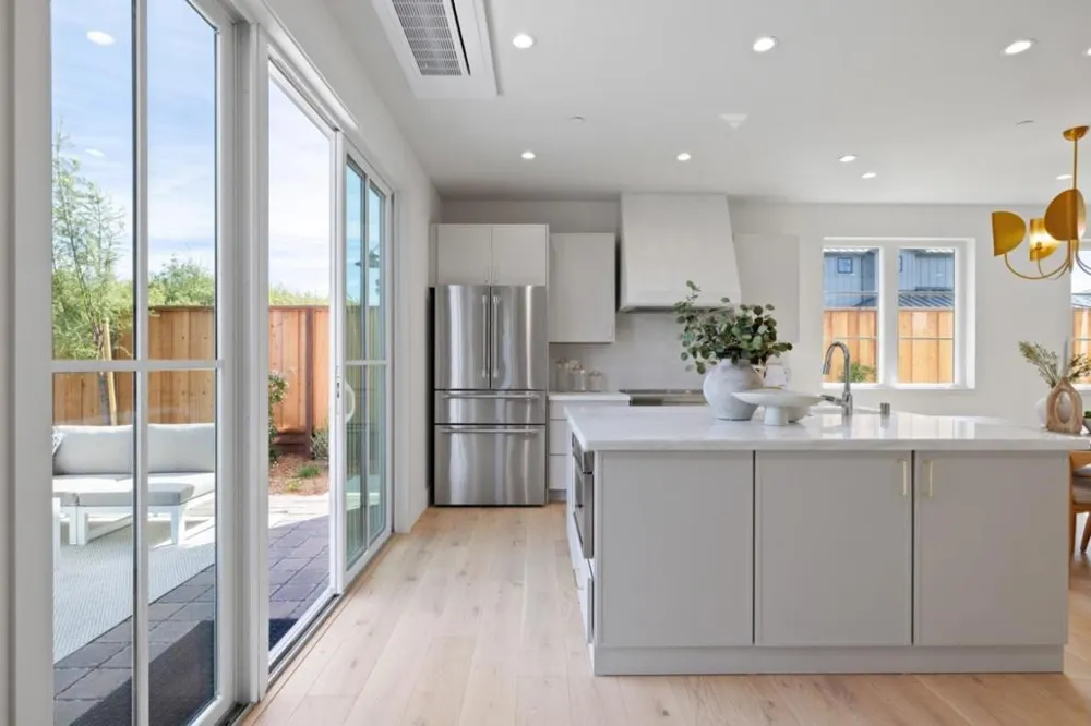 577 Creekside Court Half Moon Bay, CA 94019
