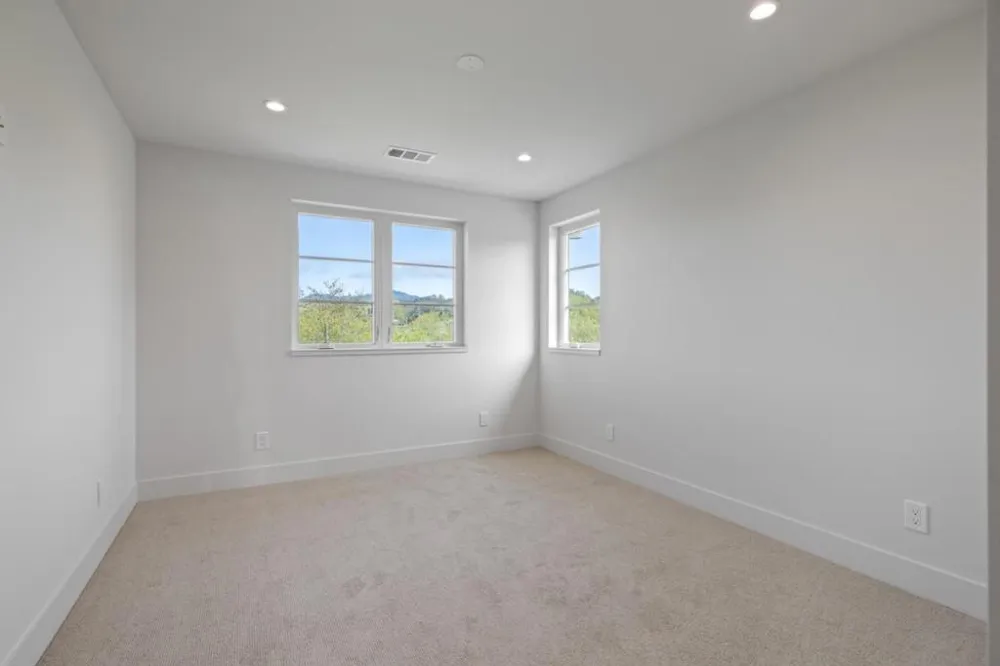 577 Creekside Court Half Moon Bay, CA 94019