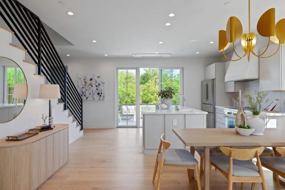 577 Creekside Court Half Moon Bay, CA 94019