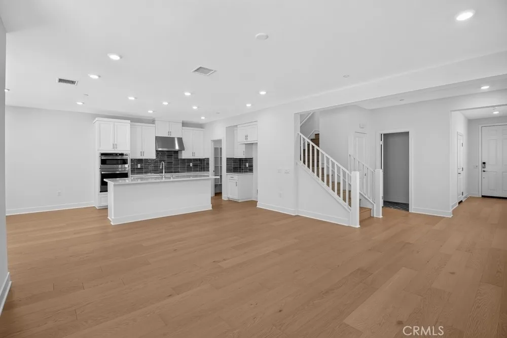 475 Citrus Oak Road Glendora, CA 91740