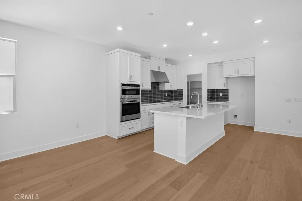 475 Citrus Oak Road Glendora, CA 91740