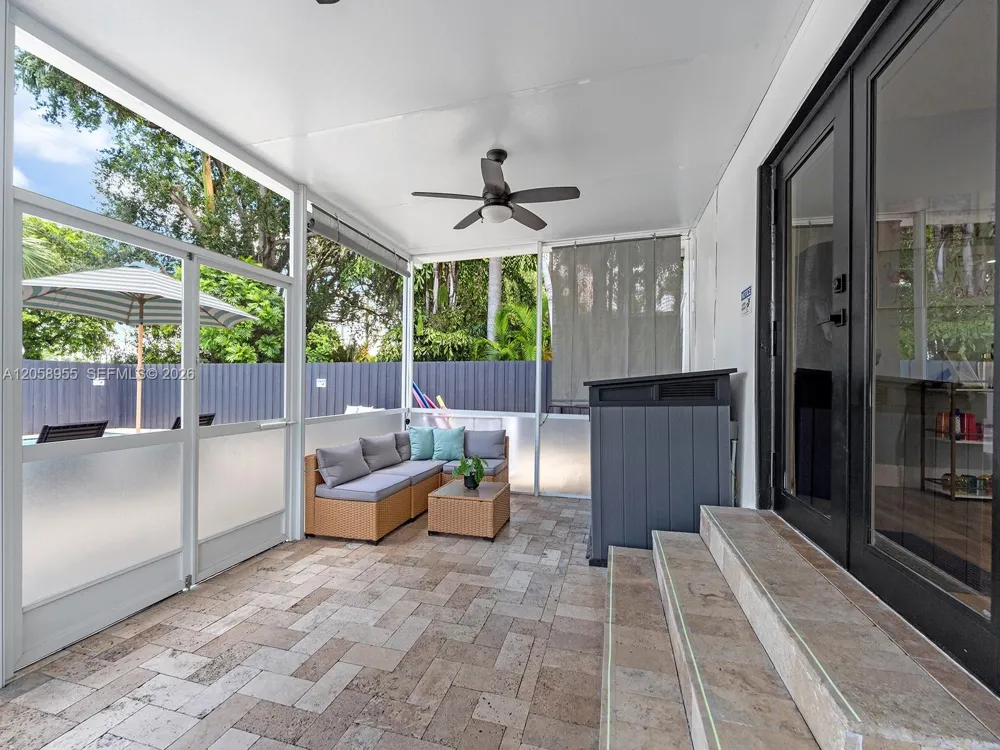 430 Forrest Dr Miami Springs, FL 33166