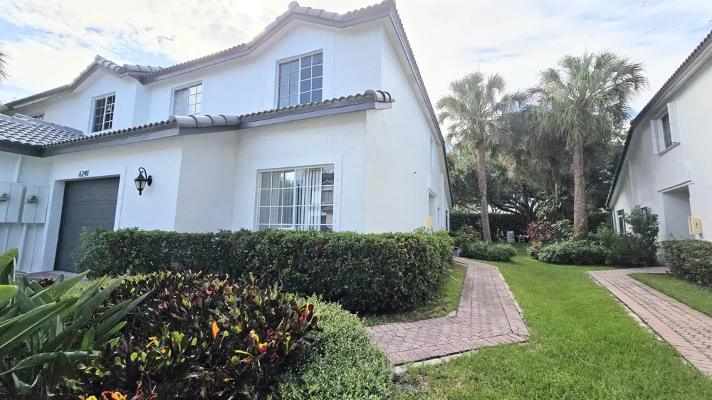 6241 NW 74th Court Parkland, FL 33067