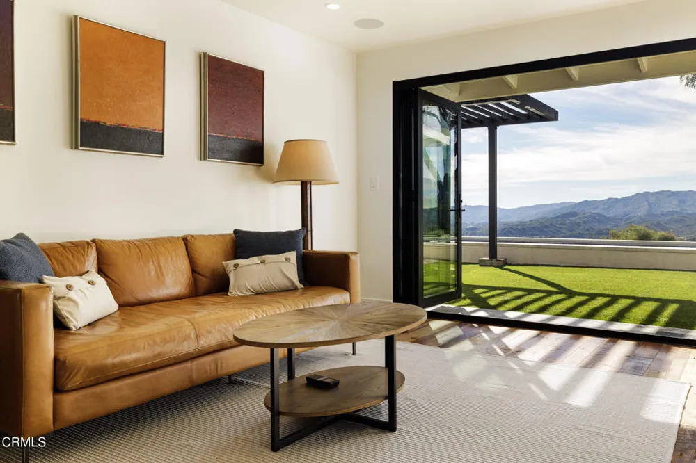 1417 Foothill Road Ojai, CA 93023