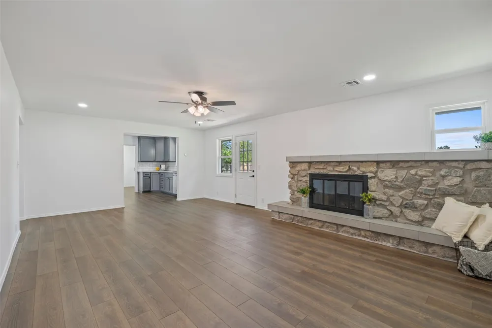 1032 Grandview Bartlesville, OK 74006