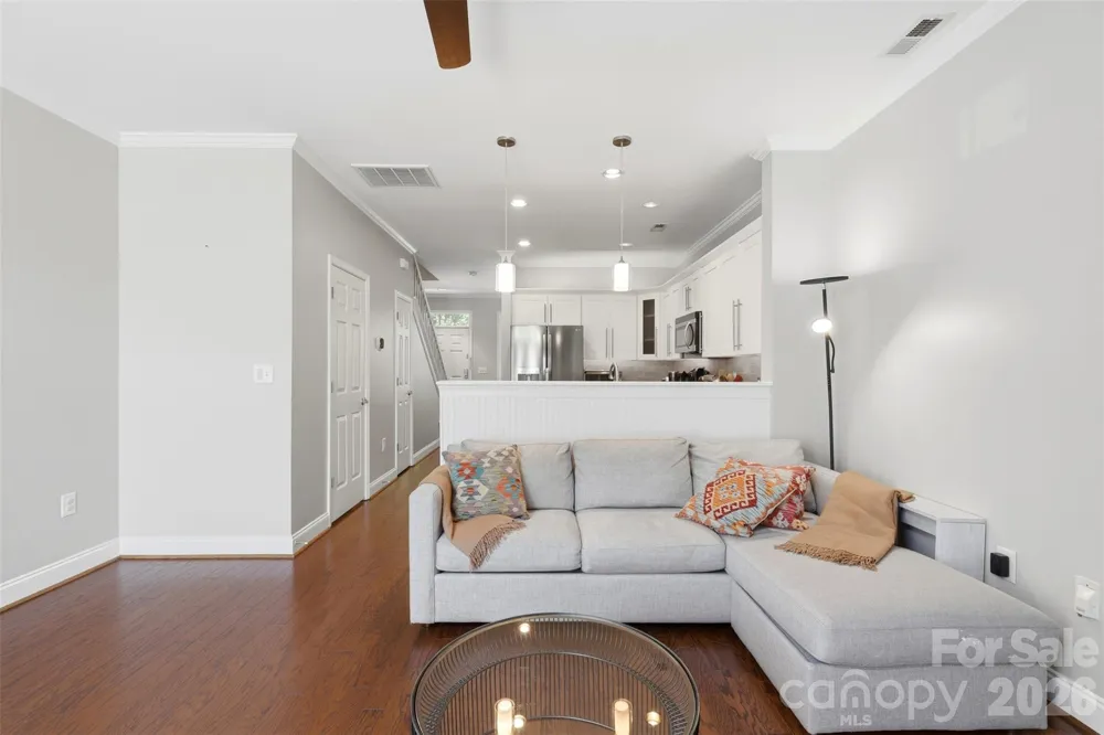 312 Park Square Place Matthews, NC 28105