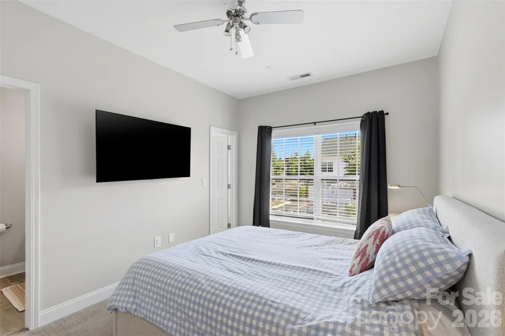 312 Park Square Place Matthews, NC 28105