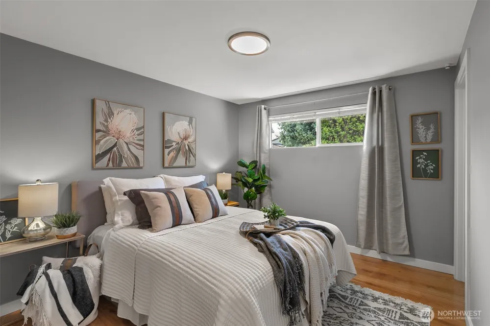 10527 Beardslee Boulevard Bothell, WA 98011