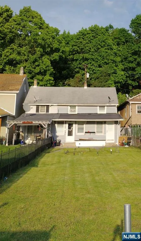 17-19 Limekiln Road Phillipsburg, NJ 08865