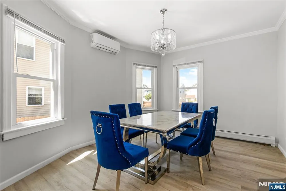 40 Teaneck Ridgefield Park, NJ 07660