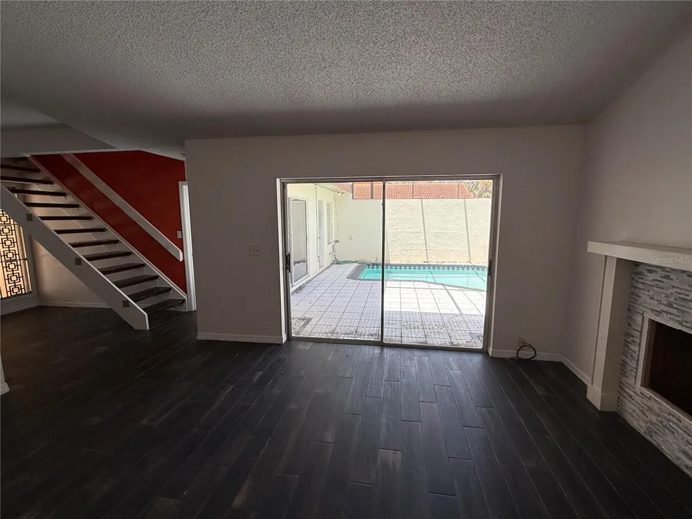 4942 SAMOA CIRCLE #5 Orlando, FL 32808
